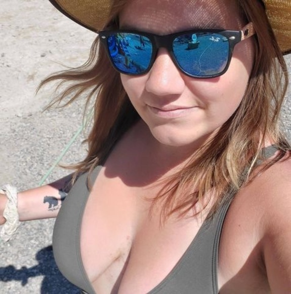 Meet your Posher, Stephanie - Picture 1 of 1